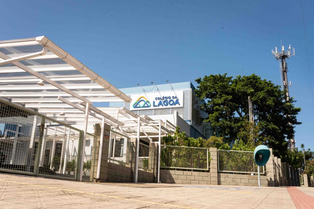 Estrutura Fisica do Colegio da Lagoa em Florianopolis